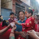 तलेजुमा सर्वसाधारणद्वारा कुमारीको हातबाट टीका ग्रहण, तलेजुलाई देवगृह भित्र्याइयो   